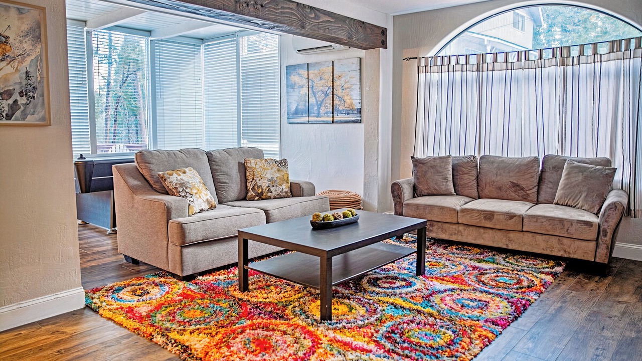 Photo of Livingroom in Twain Harte