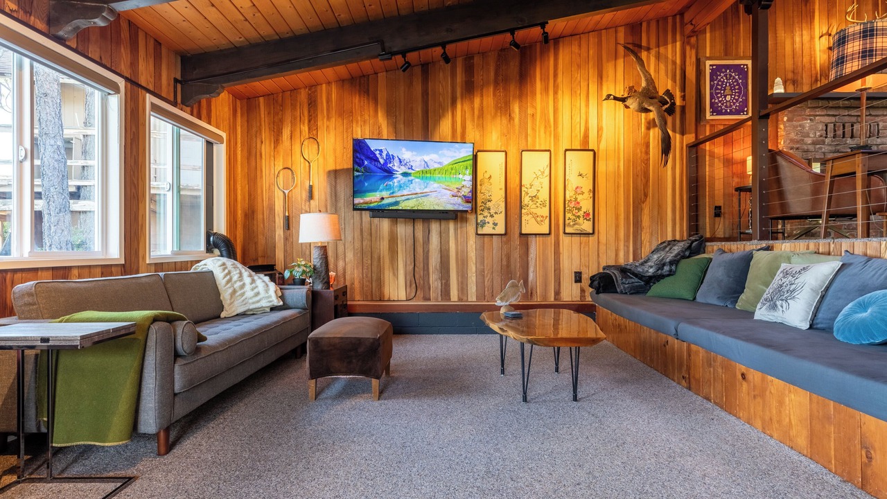Photo of Livingroom in Green Valley Lake