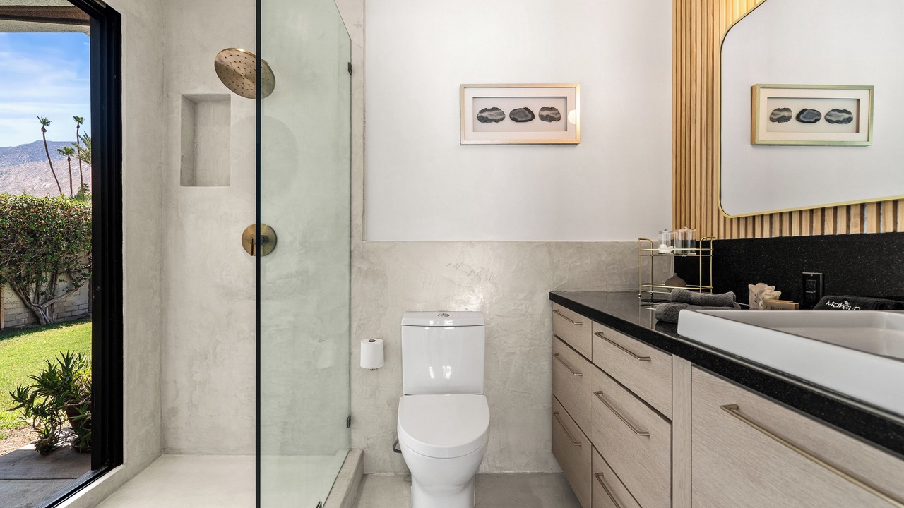 Photo of Bathroom in Warm Sands