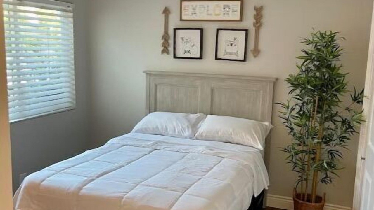 Photo of Bedroom in Claremont
