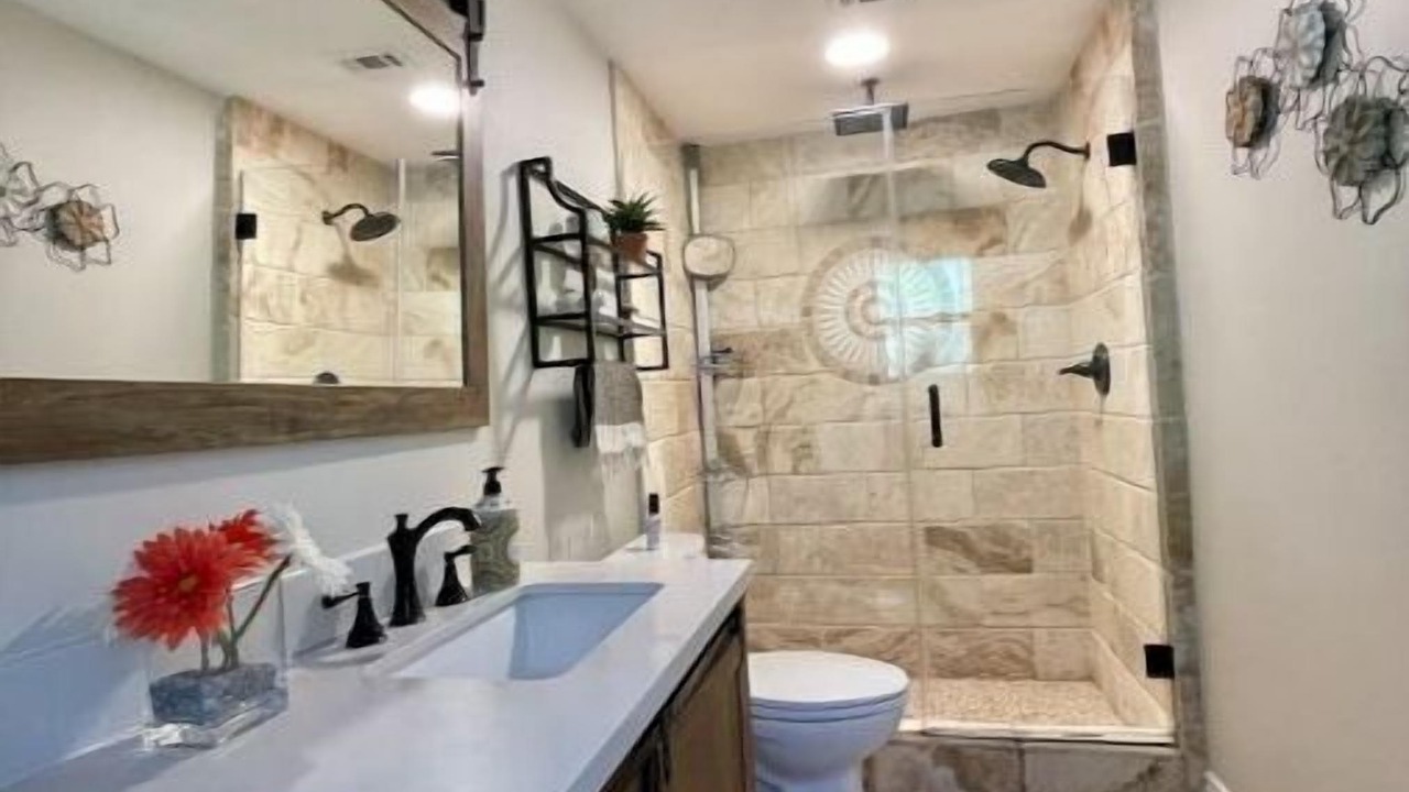 Photo of Bathroom in Claremont