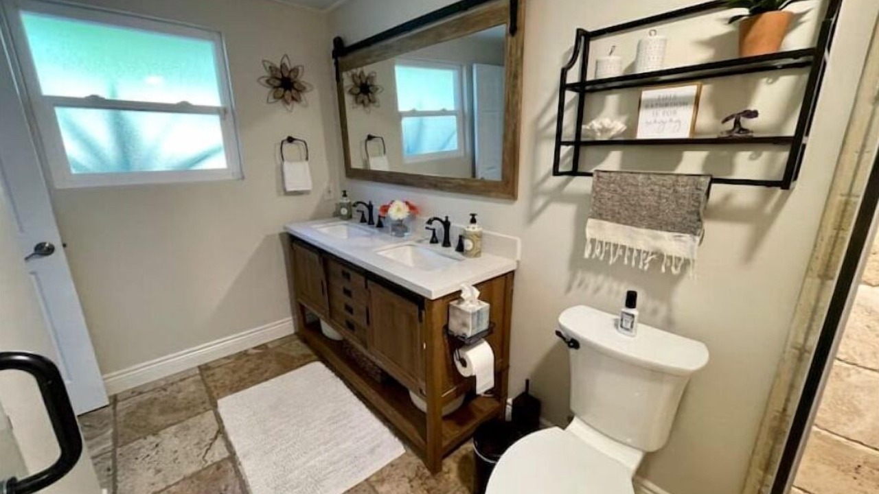 Photo of Bathroom in Claremont