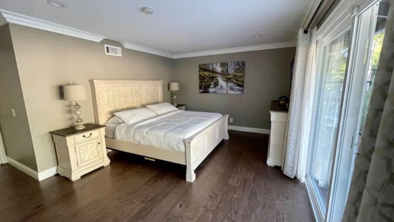 Photo of Bedroom in Claremont