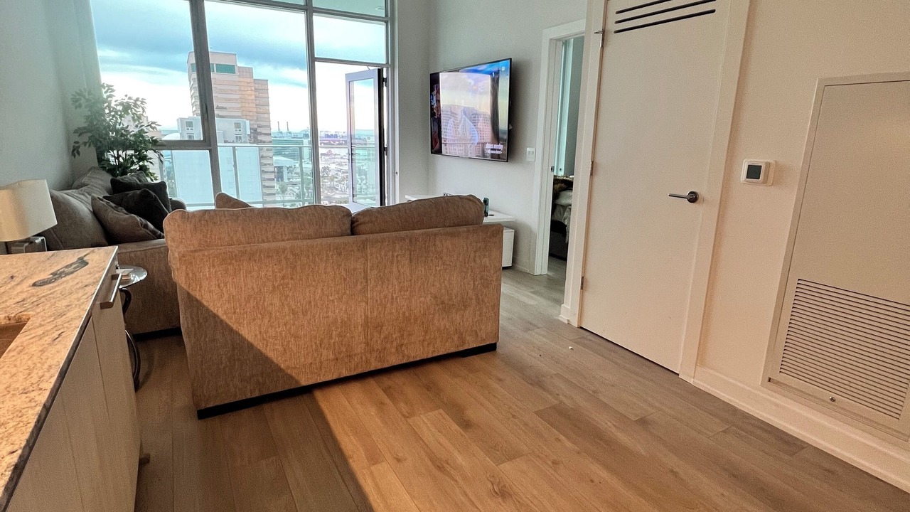 Photo of Livingroom in Downtown Long Beach
