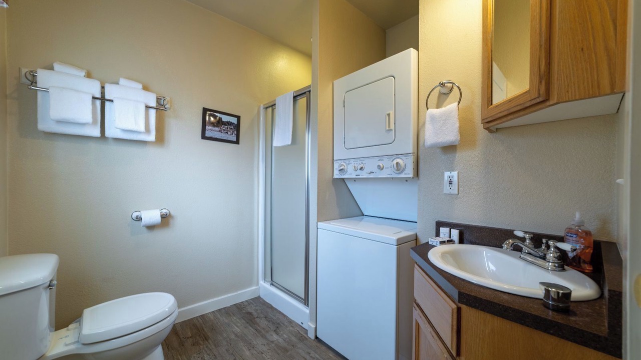 Photo of Bathroom in Orick