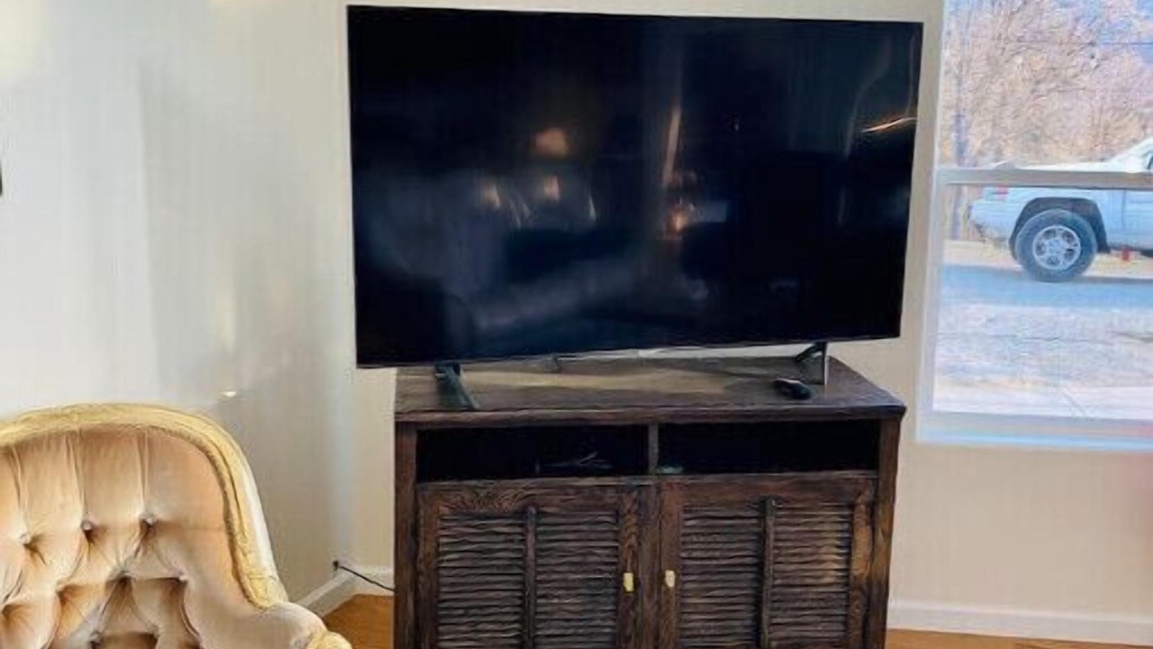 Photo of Livingroom in California Hot Springs
