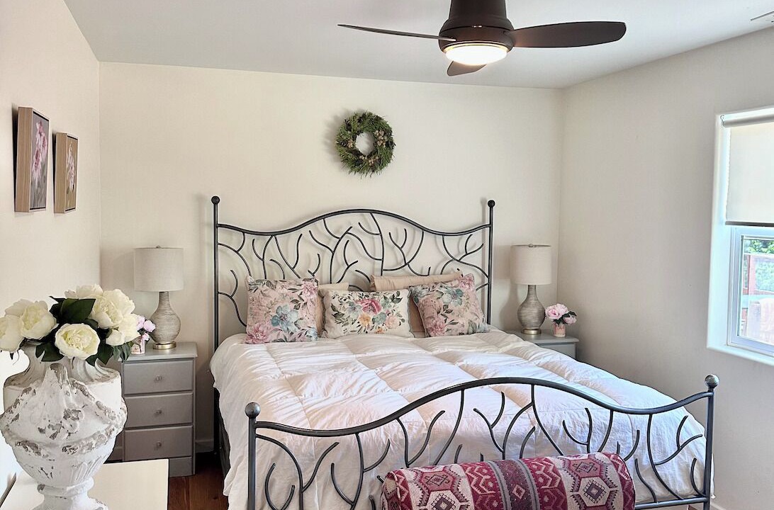Photo of Bedroom in California Hot Springs