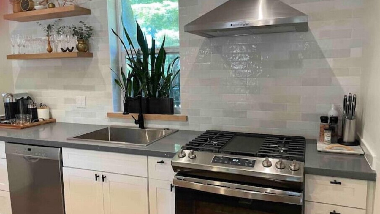 Photo of Kitchen in Myers Flat