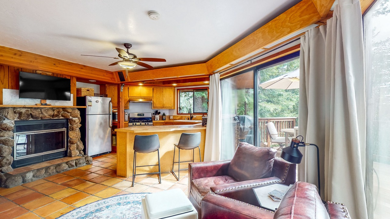 Photo of Livingroom in Timber Cove