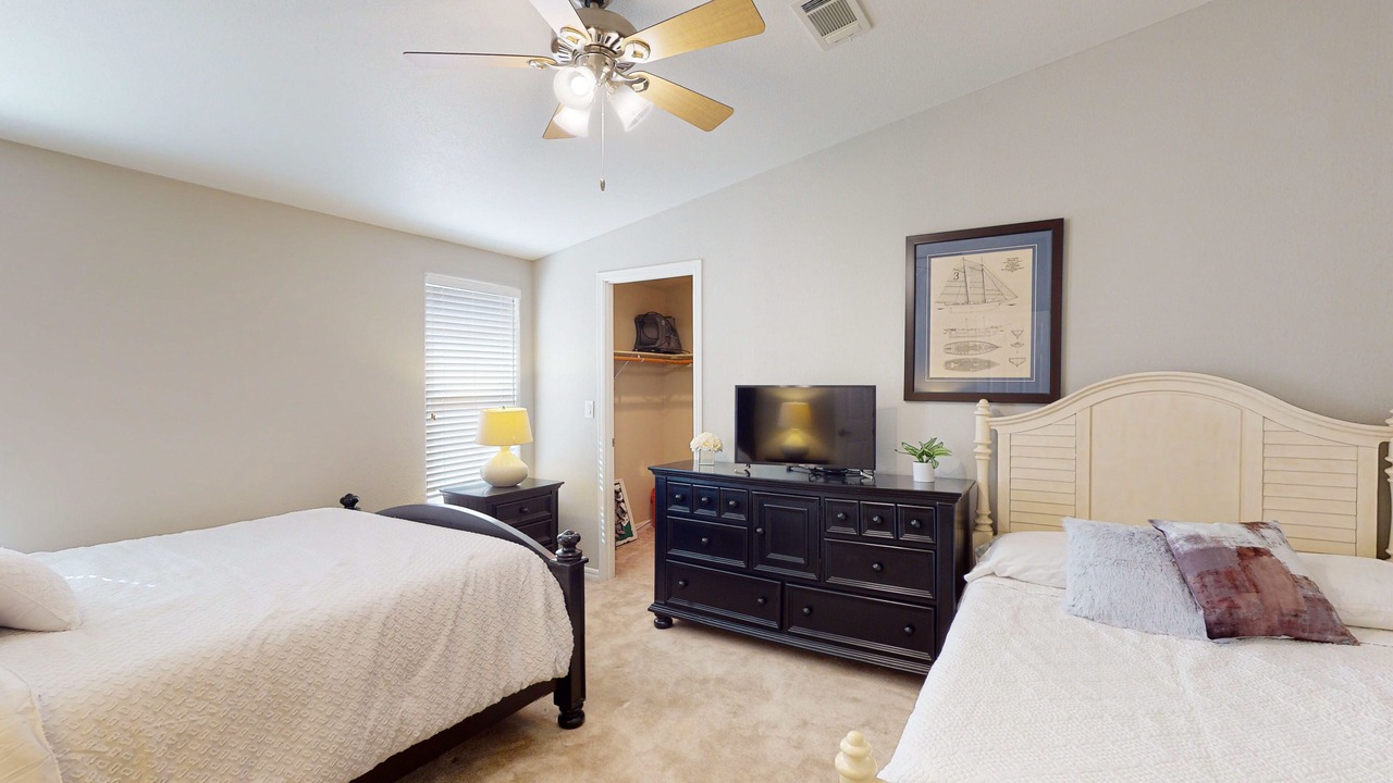 Photo of Bedroom in Havasu Lake