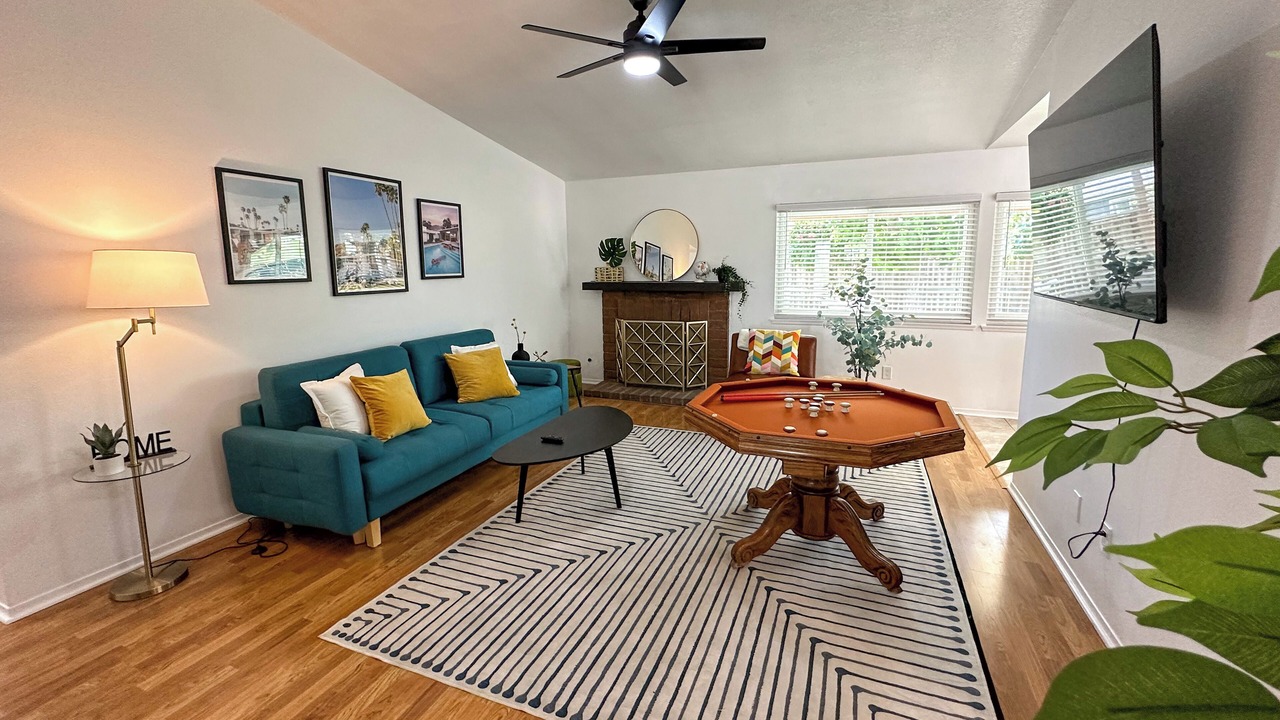 Photo of Livingroom in Huntington Beach