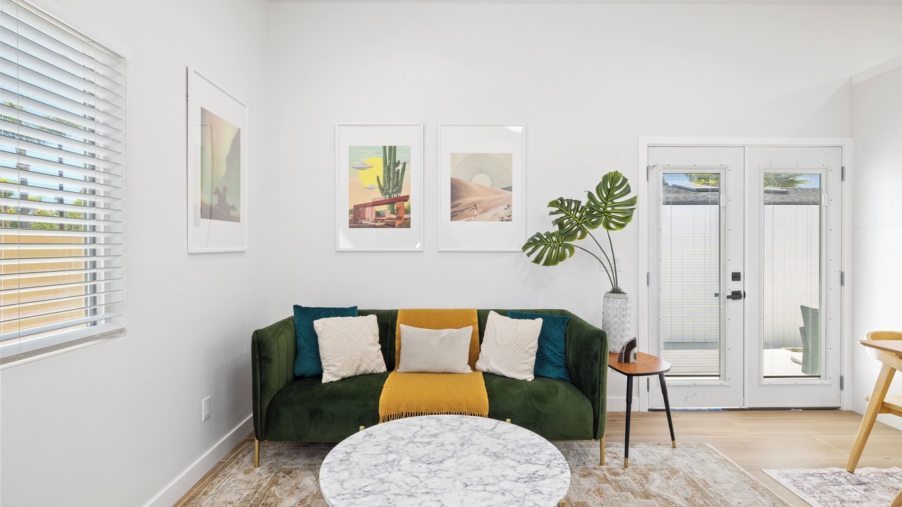 Photo of Livingroom in Riverview West