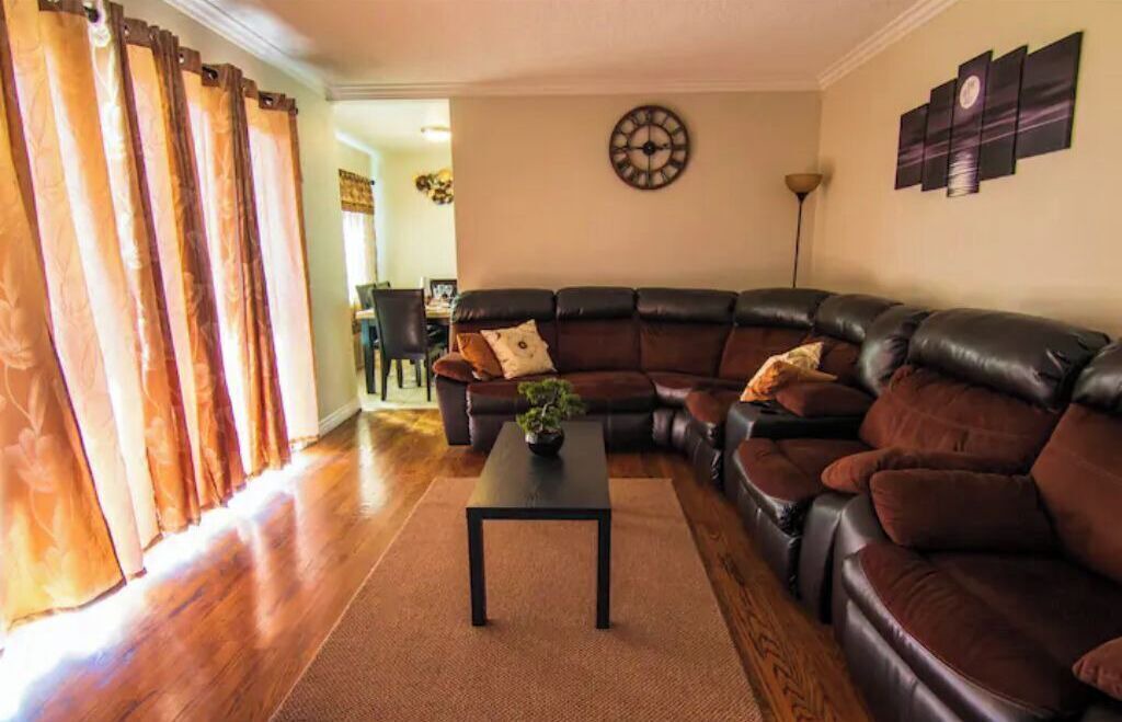 Photo of Livingroom in Azusa