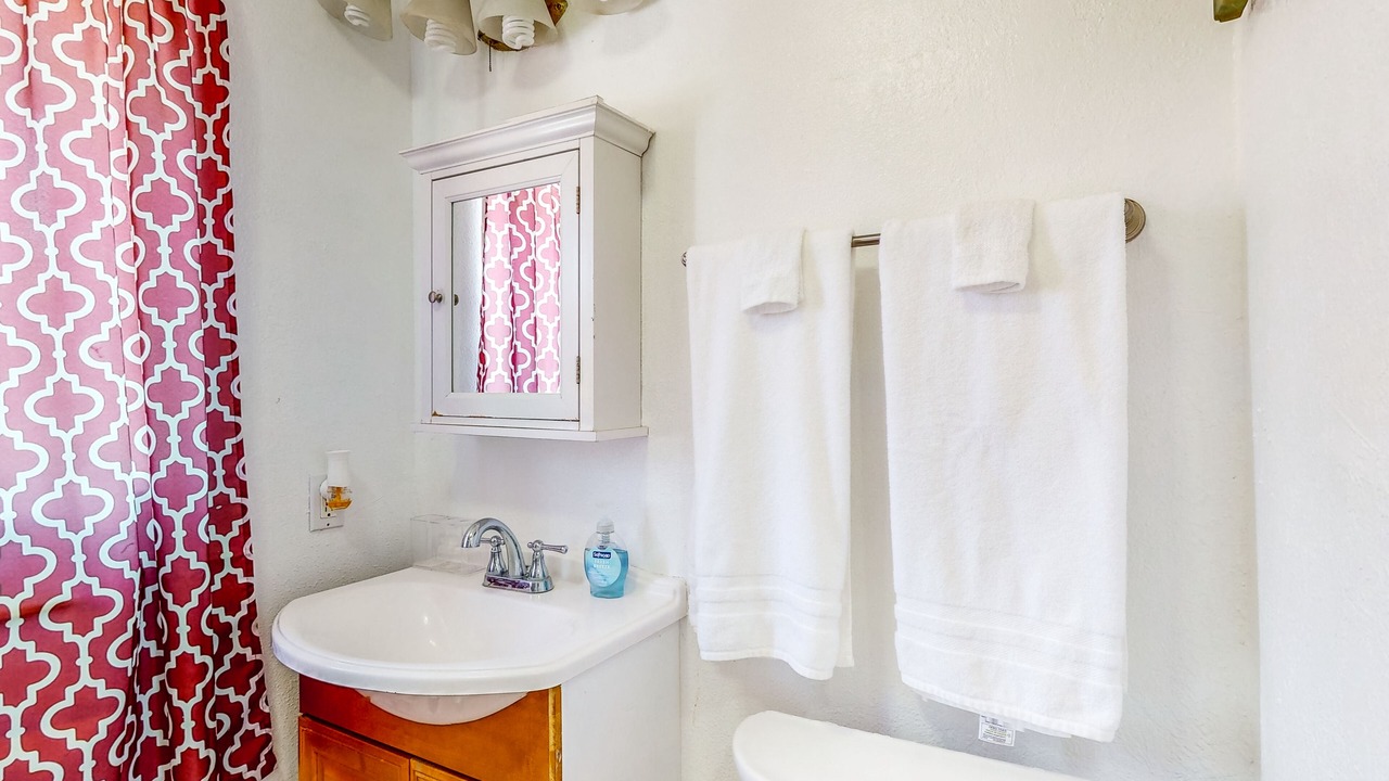 Photo of Bathroom in Lake Elsinore