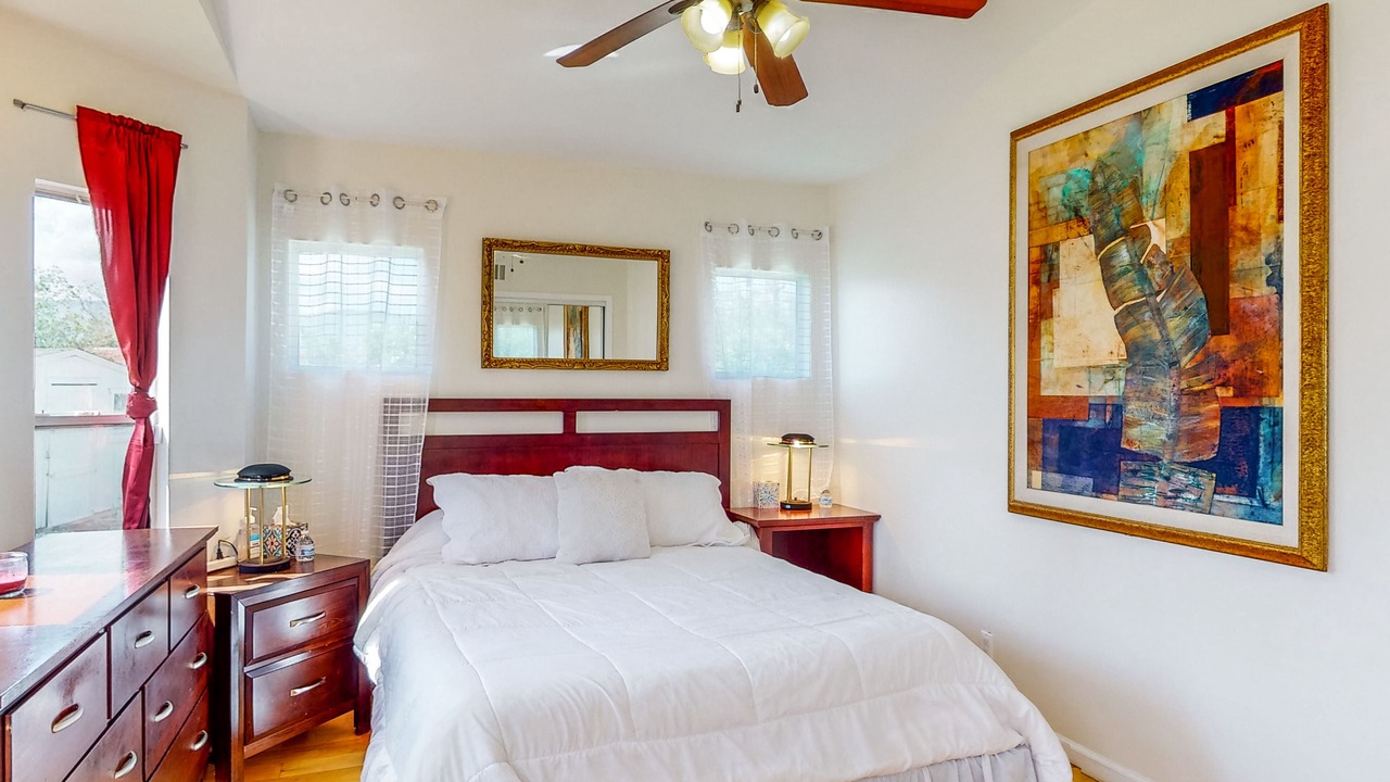 Photo of Bedroom in Lake Elsinore