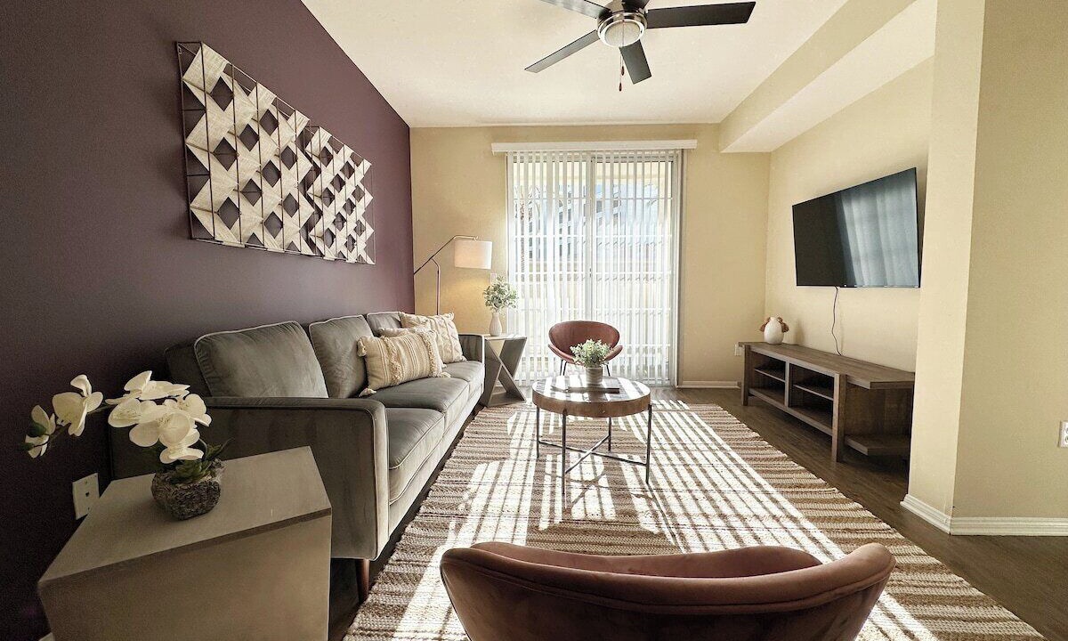 Photo of Livingroom in Santa Ana