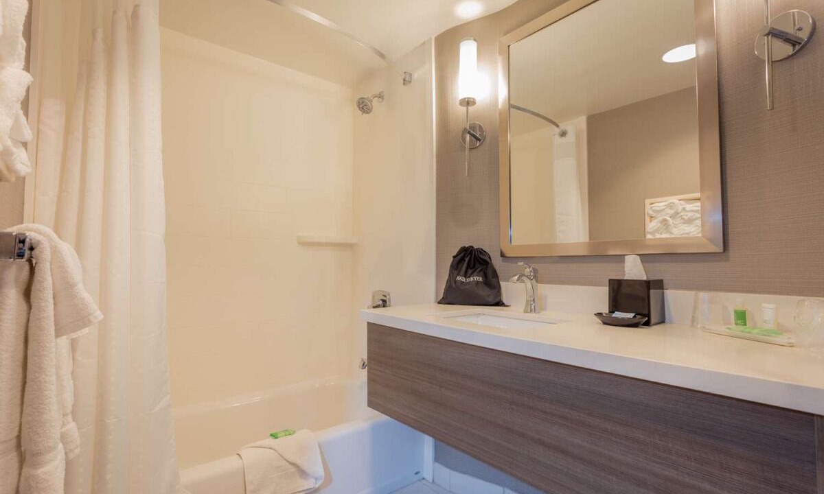 Photo of Bathroom in Anaheim Resort