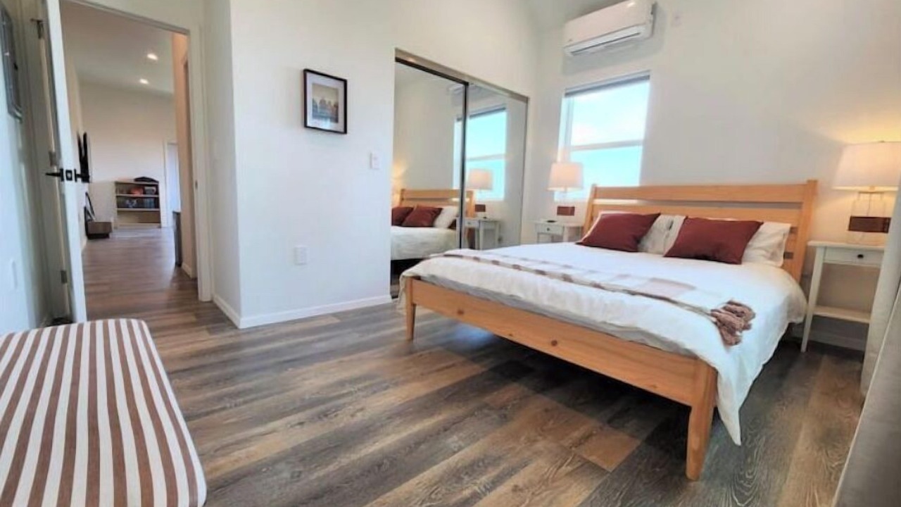 Photo of Bedroom in Los Angeles