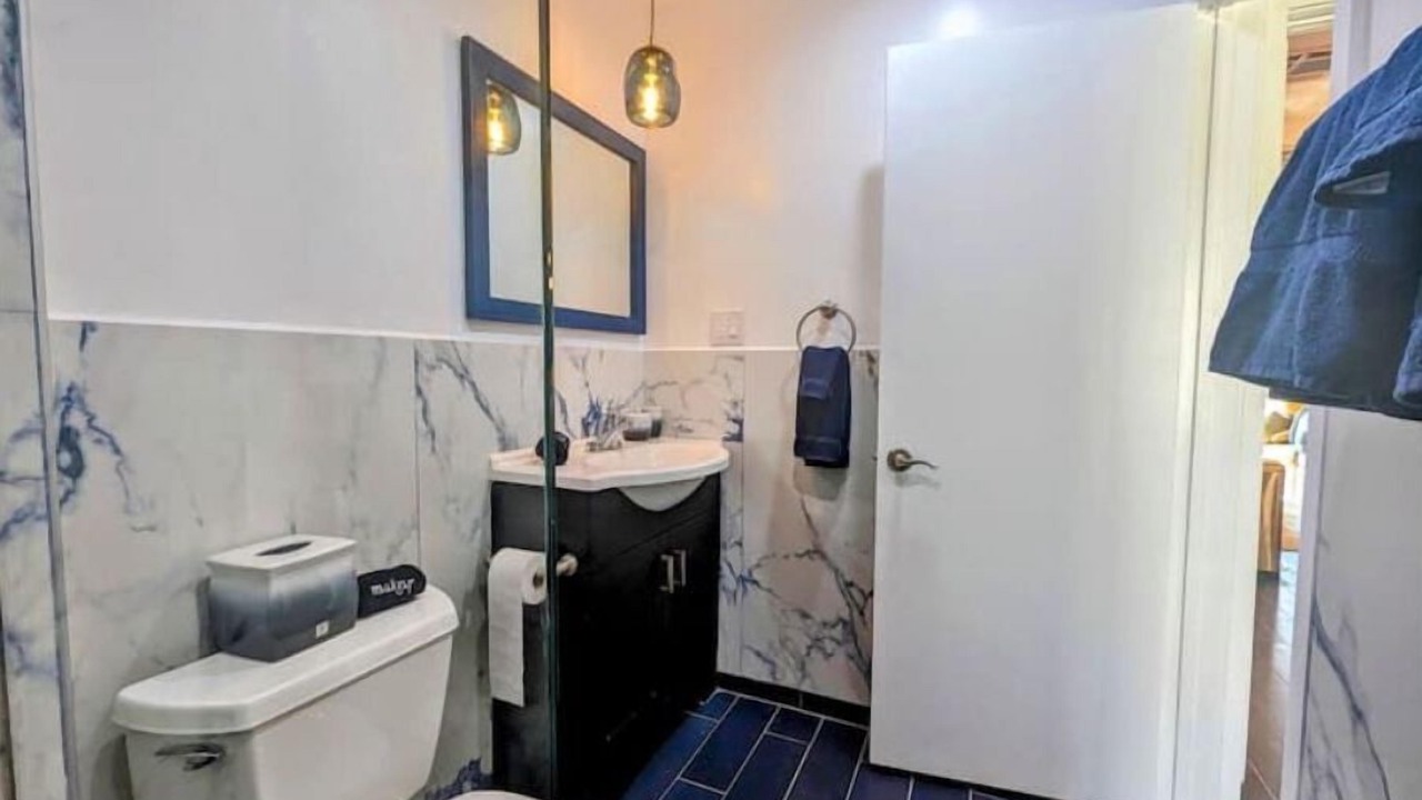 Photo of Bathroom in Downtown Palm Springs