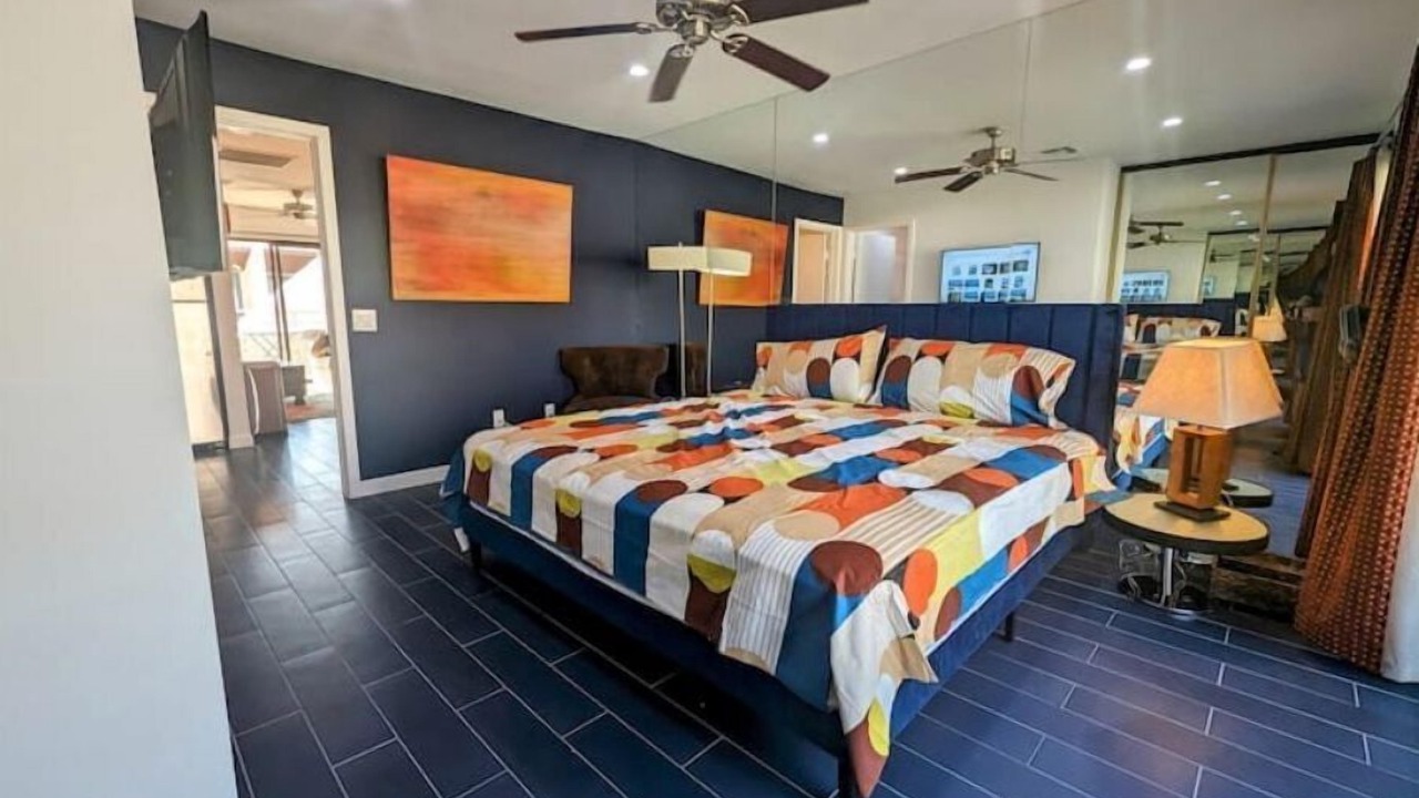 Photo of Bedroom in Downtown Palm Springs