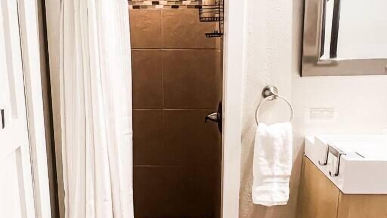 Photo of Bathroom in Idyllwild