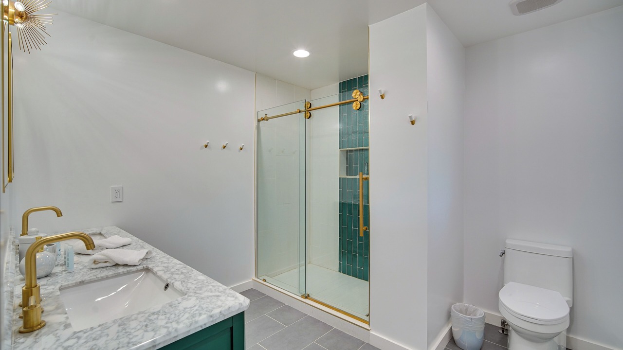 Photo of Bathroom in Arrowhead Villas