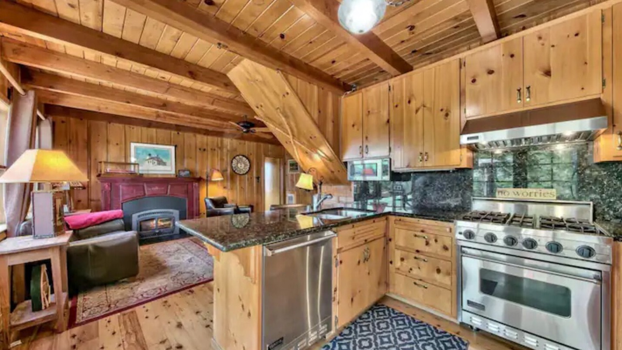 Photo of Kitchen in Tahoma