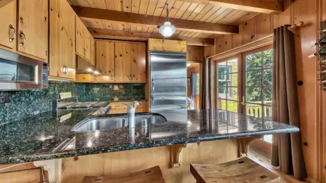 Photo of Kitchen in Tahoma