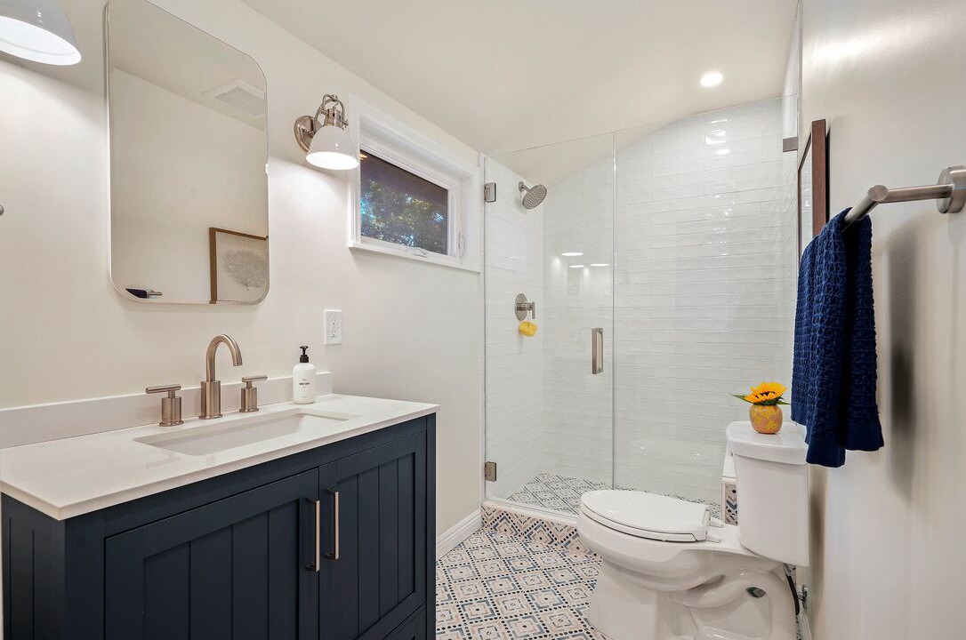 Photo of Bathroom in Mira Monte