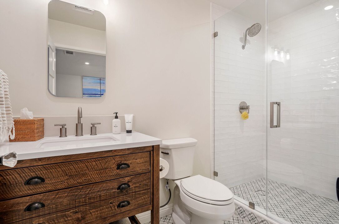 Photo of Bathroom in Mira Monte