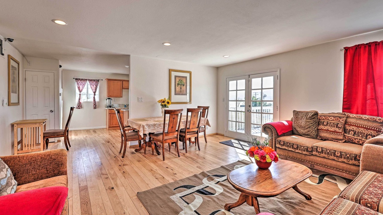 Photo of Livingroom in Lake Elsinore