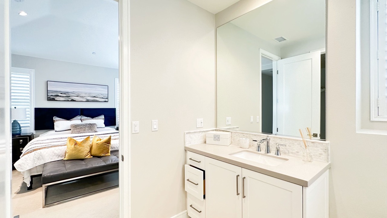 Photo of Bedroom in Woodbridge