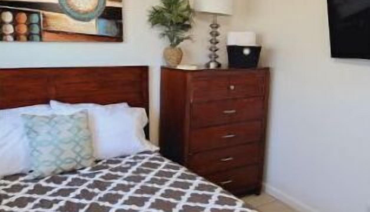 Photo of Bedroom in Hanford
