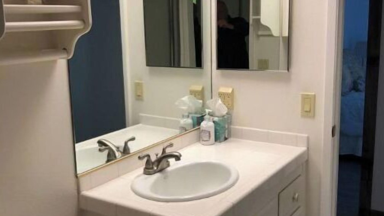 Photo of Bathroom in Mission Hills