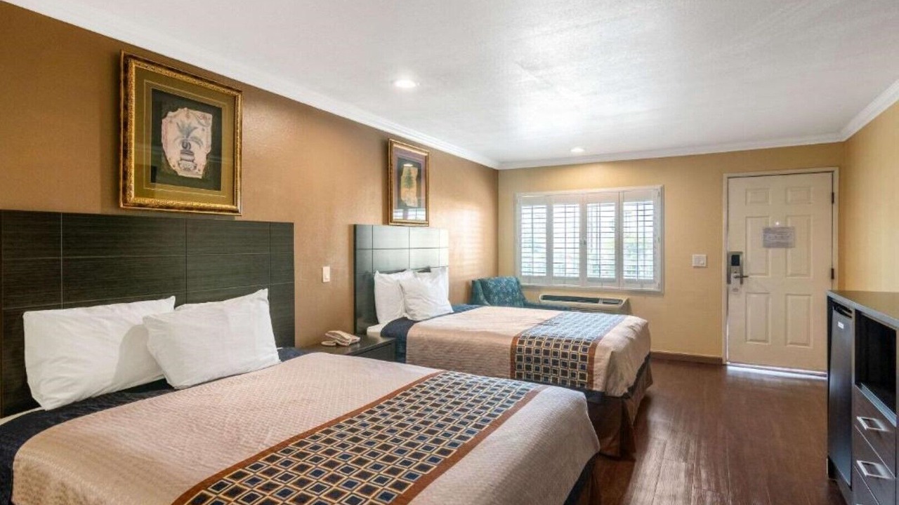 Photo of Bedroom in Artesia