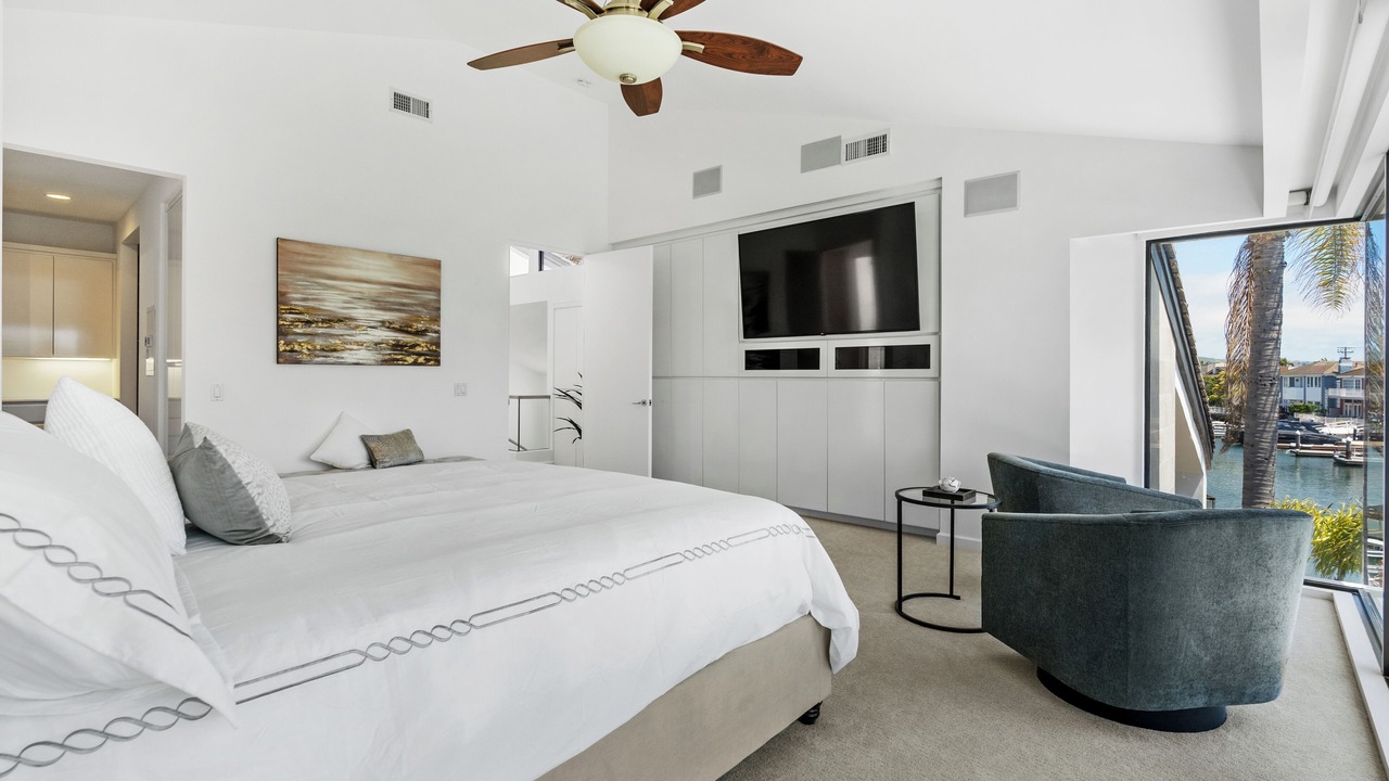 Photo of Bedroom in Newport Beach