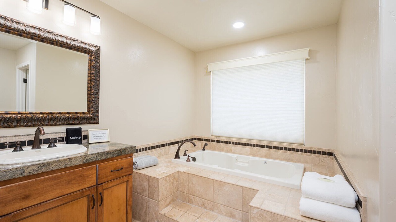 Photo of Bathroom in Templeton