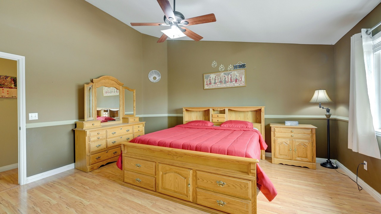 Photo of Bedroom in Porterville