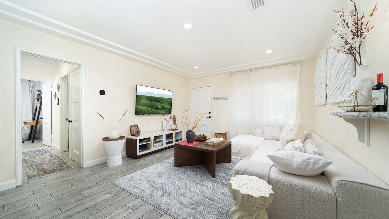 Photo of Bedroom in Anaheim Colony Historic District