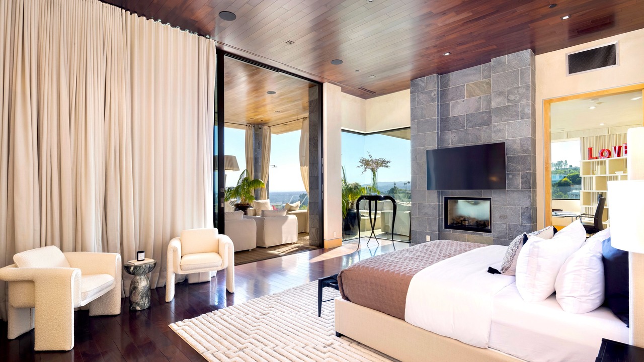 Photo of Bedroom in The Bird Streets