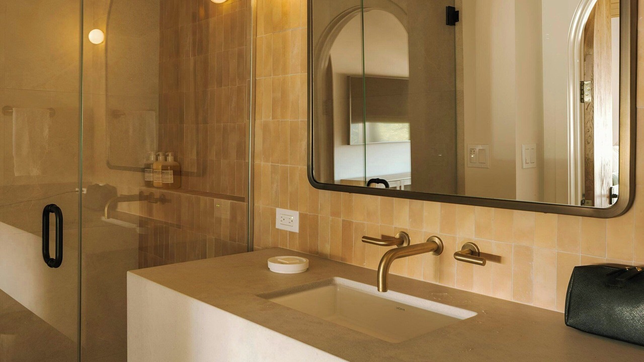 Photo of Bathroom in Laguna Beach