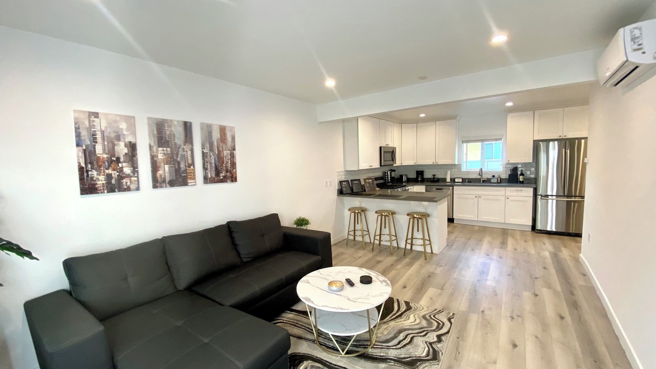 Photo of Livingroom in Windsor Square