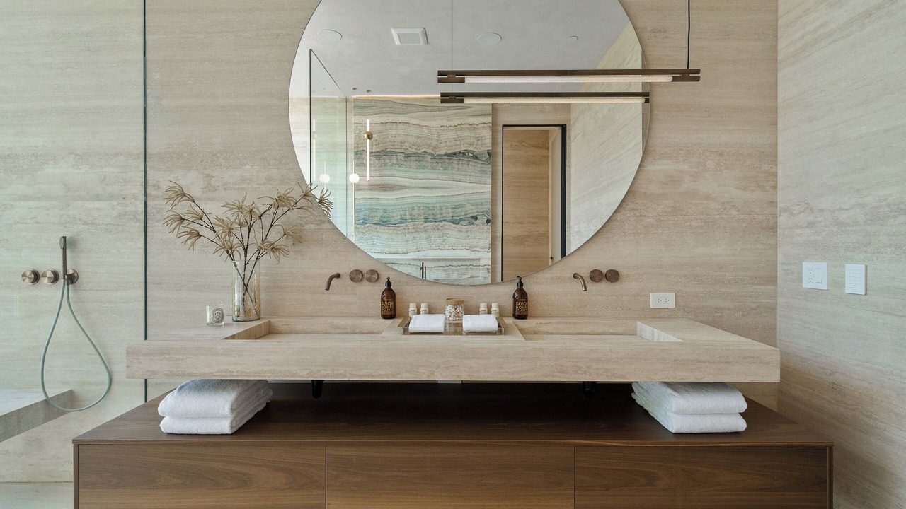 Photo of Bathroom in The Bird Streets