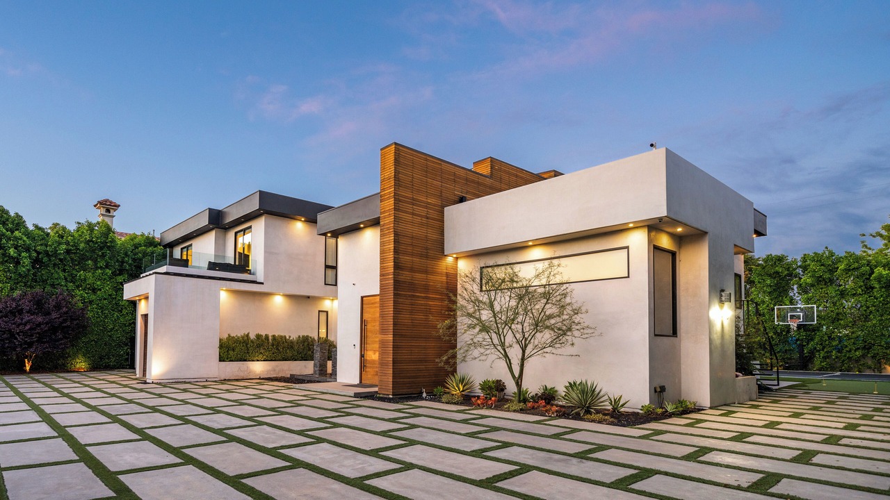 Photo of Outdoor in Encino