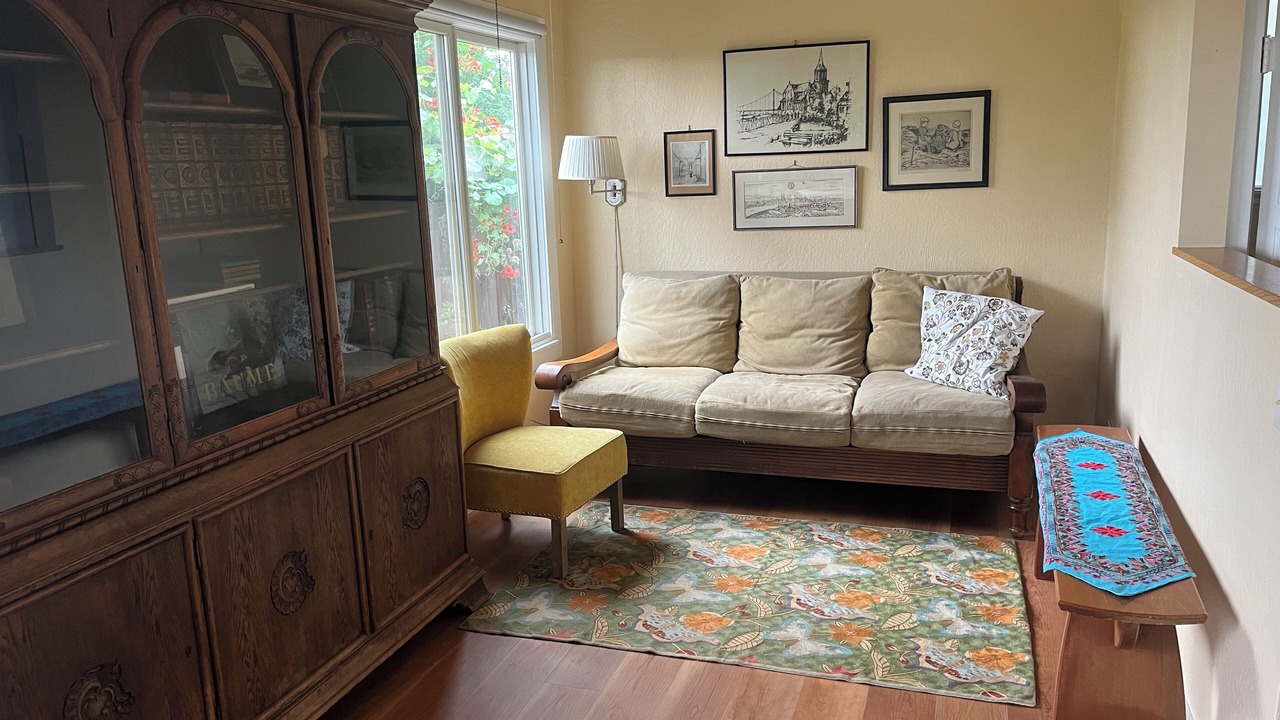 Photo of Livingroom in Lincoln Highlands