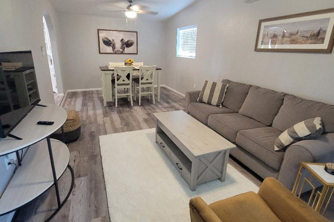 Photo of Livingroom in Holtville