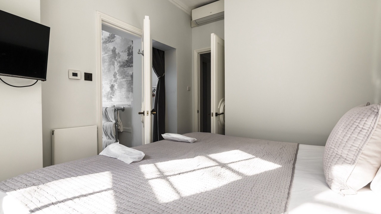 Photo of Bedroom in City of Westminster