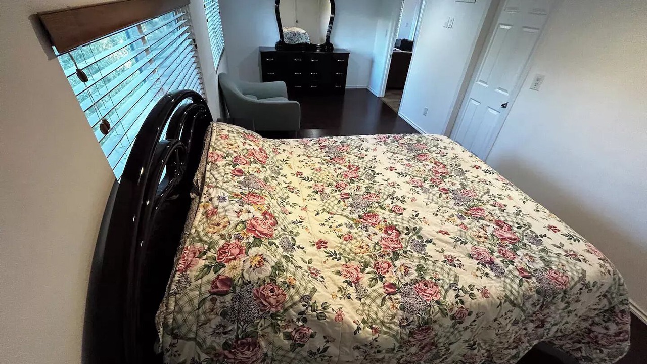 Photo of Bedroom in Simi Valley