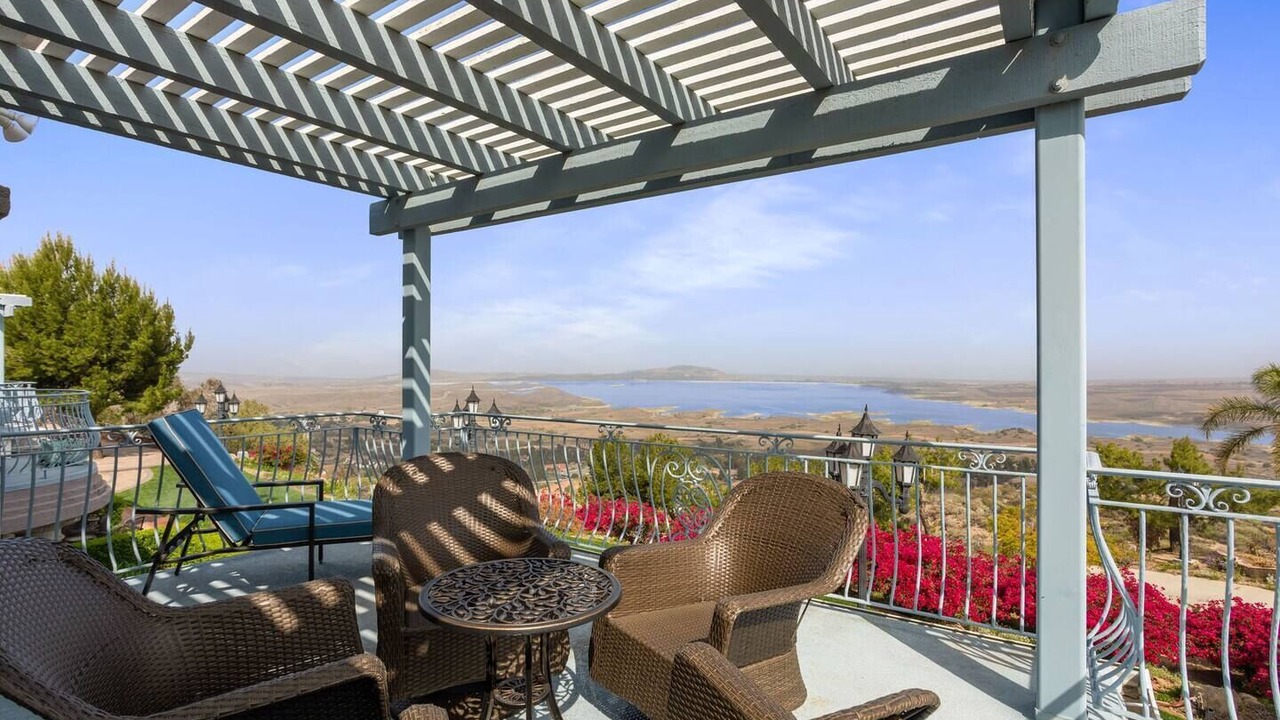 Photo of Patio Balcony in Perris