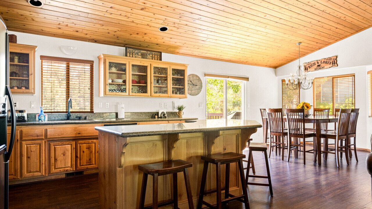 Photo of Kitchen in Castle Glen Estates
